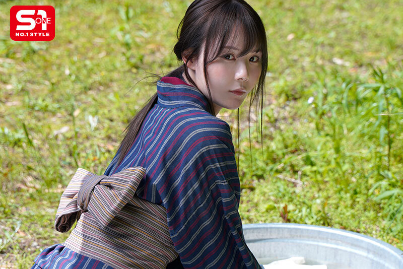 Cô gái thôn quê đáng thương làm bồn chứa tinh cho lũ trai làng Miru